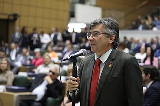 simaopedro_SP's tweet photo. Nada como um evento do PT para marcar a data de um mês de nosso mandato. O PT estadual realizou hoje (15) um potente seminário, que juntou membros do diretório, parlamentares estaduais e federais, coordenadores das macros e setoriais, para decidirmos sobre ações organizativas; https://t.co/UWUrMfui1j
