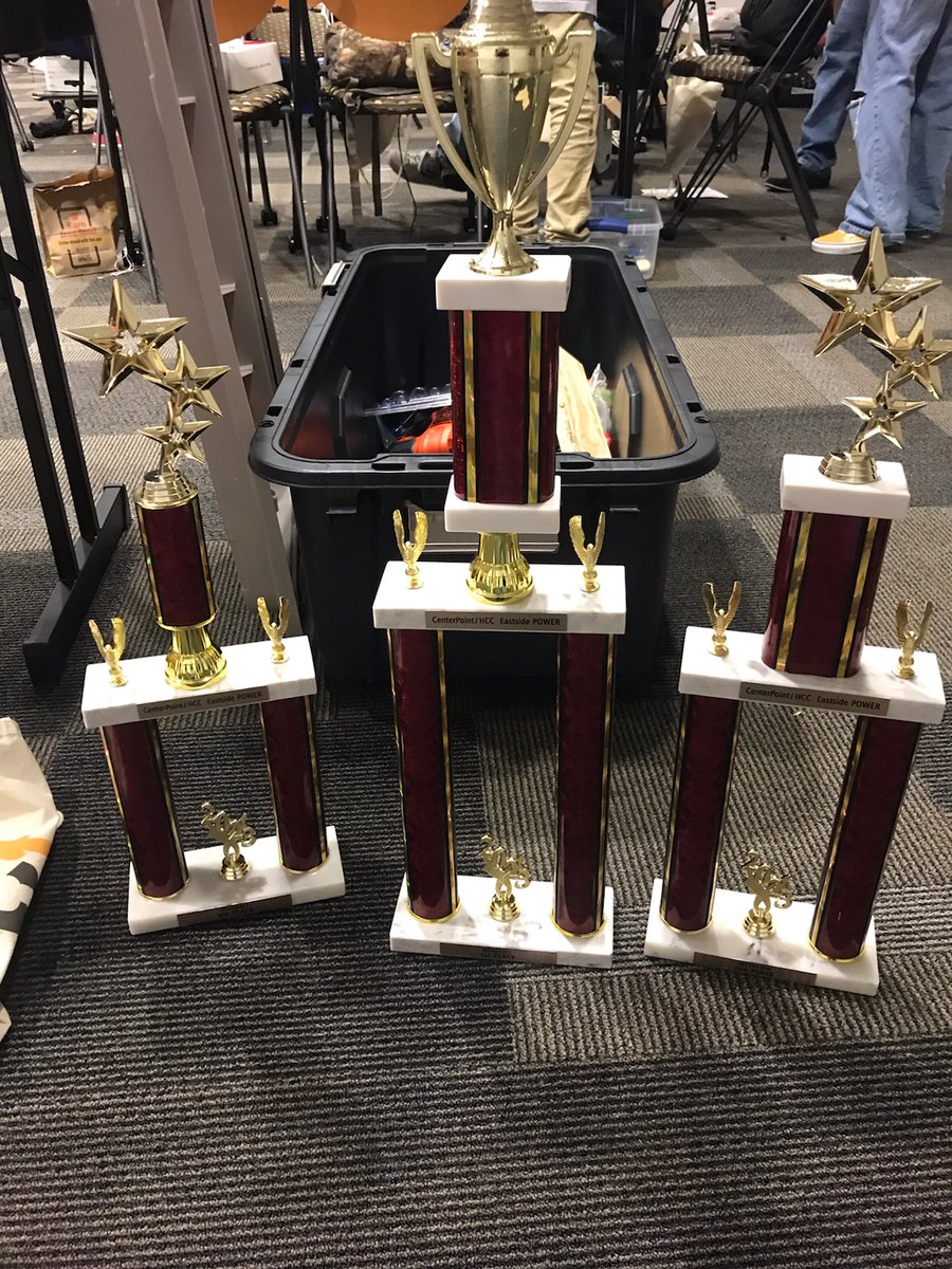 MelSilvestre84's tweet photo. Our #mightyhornets did it! With 10 seconds left in the finals, they pulled the most difficult activity to bring home the🥇. So proud of our @AEMA_JDMS Ss. Shout out to @mathwithmyeisha for being such a great #robotics coach https://t.co/tCSLM62AoY