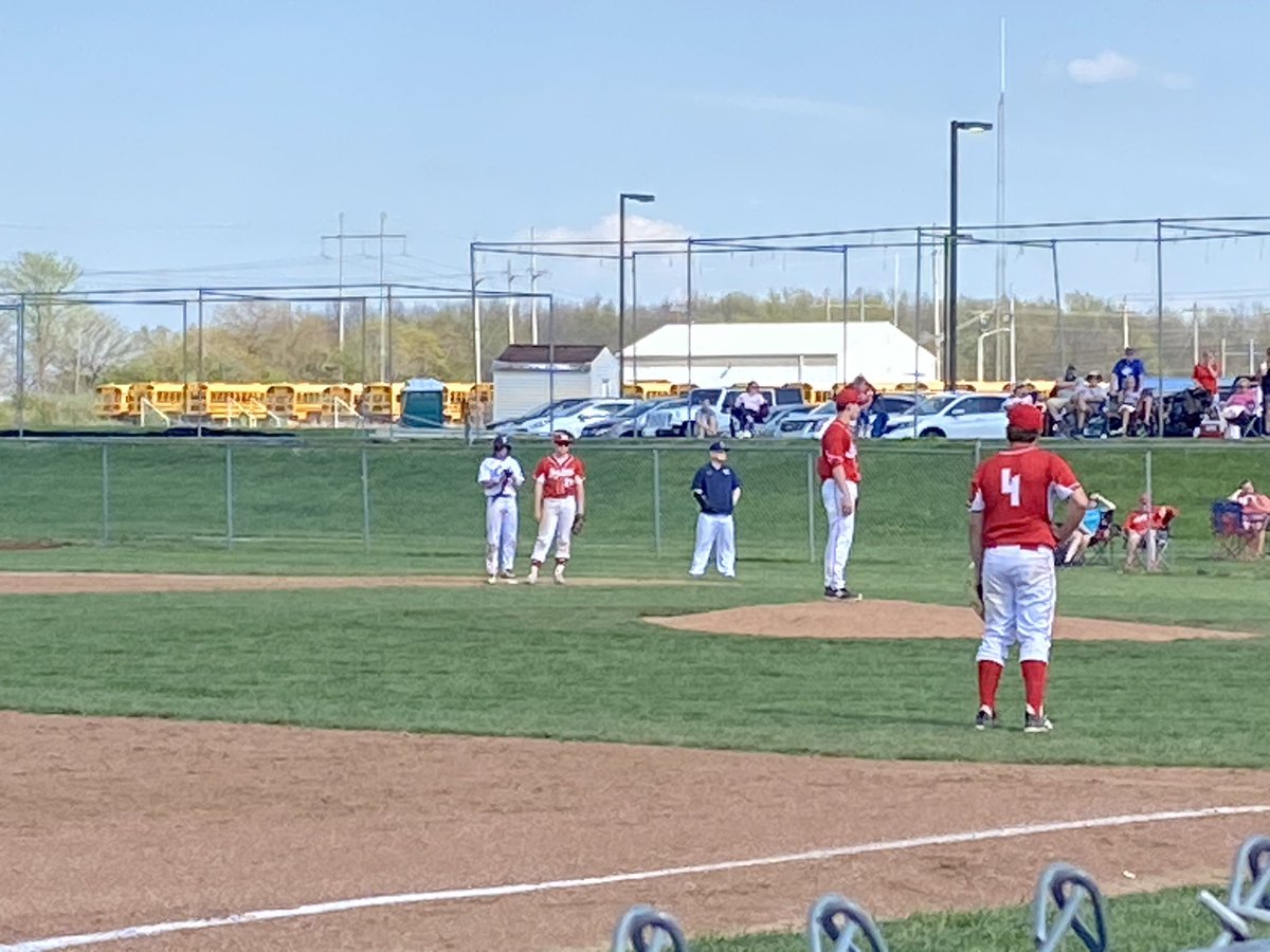 BlanAthletics's tweet photo. ⚾️ Baseball takes both games of today’s doubleheader against Hillsboro, including a walk off win in game two, as Austin Dick led off the 7th with a bunt single, stole 2nd and then scored the game winning run on a Zach West liner down the left field line. https://t.co/AHa3z7V5gV
