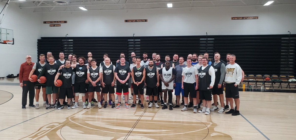 Cadet Girls Basketball tweet media