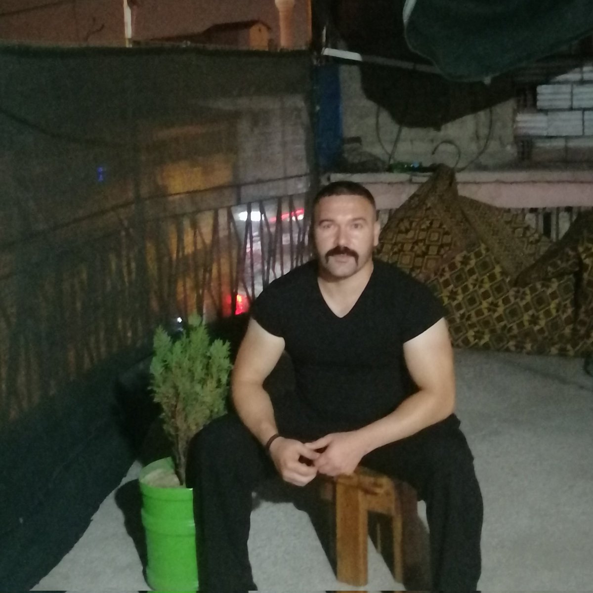 alitekkulluk's tweet photo. #YeniProfilResmi https://t.co/lYBgZKq6iZ