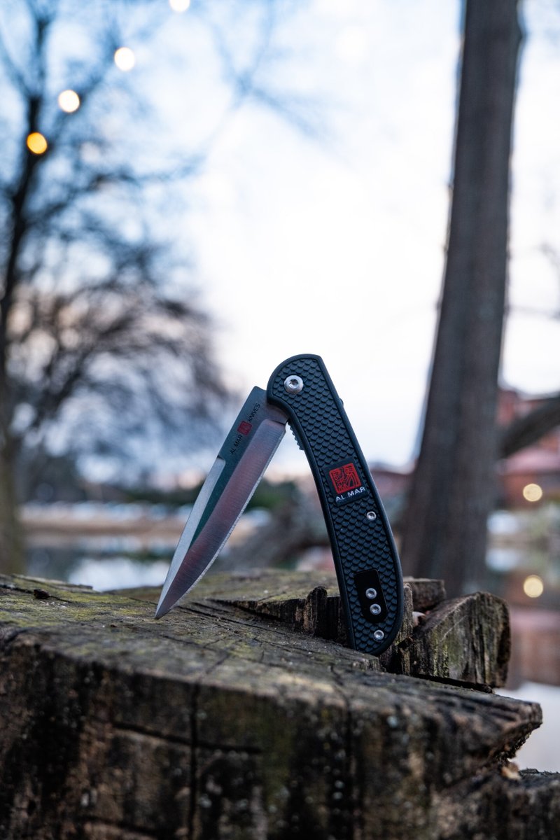 The Ultralight Hawk Framelock Titanium Black Folding Pocket Knife is the ultimate adventure companion. 🤝
Its lightweight design and durable titanium construction make it easy to carry and reliable in any situation. #knife #knives #knifemaker #blade

amzn.to/3ZAOhcS