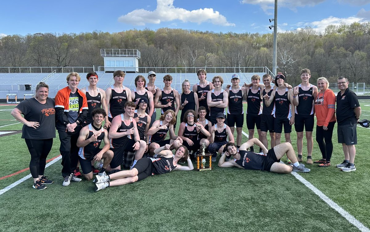 Kathy Thayer tweet media