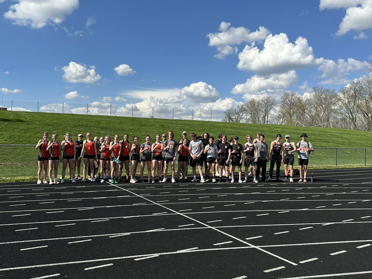 Kathy Thayer tweet media