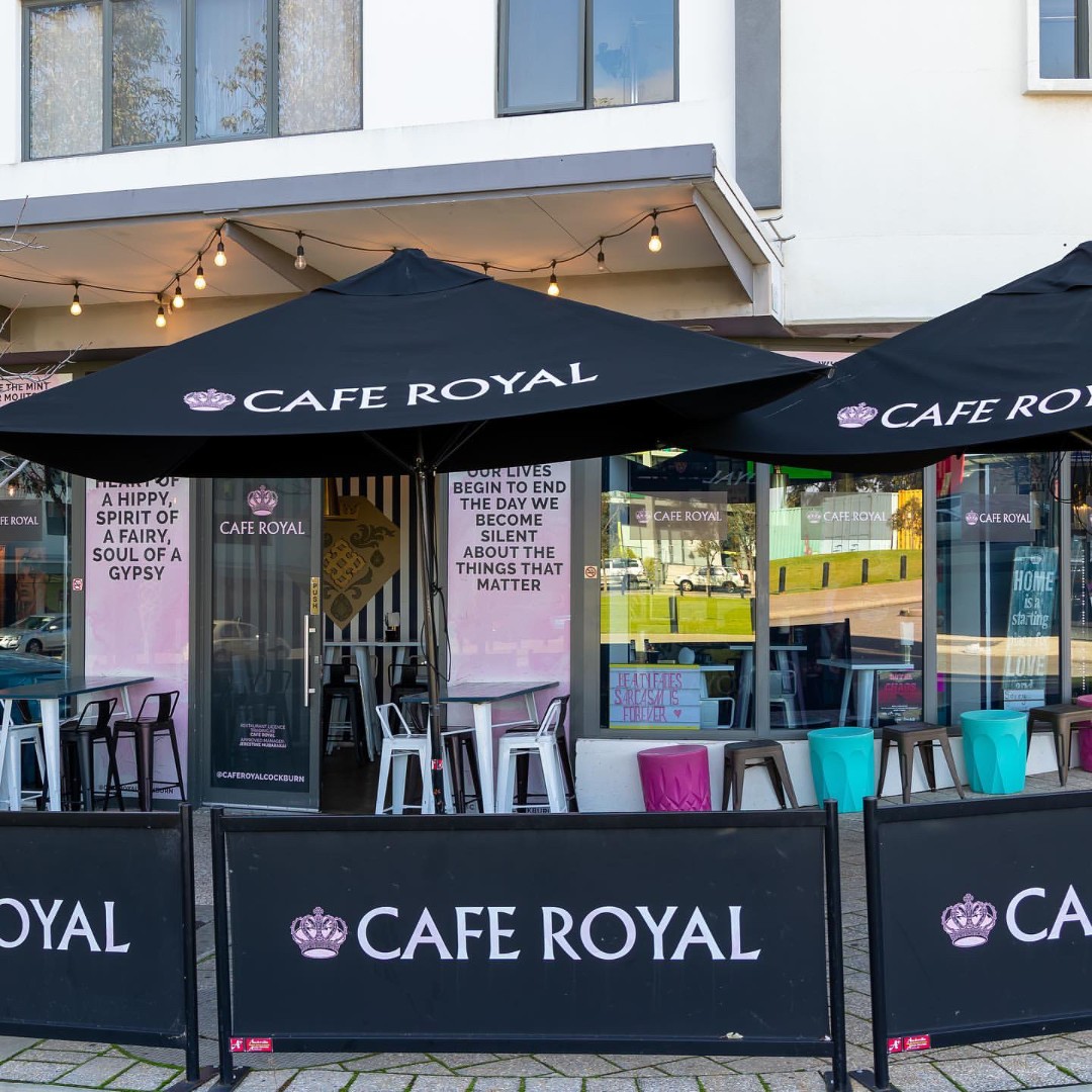 moffat_anz's tweet photo. Cafe Royal in #WA, serves up seriously good #coffee. ☕
This funky pink #Rancilio RS1 espresso machine gets plenty of work and produces a fantastic brew all day long.
#cafelife #specialitycoffee #barista #perthcafes https://t.co/Xnxg096Kke