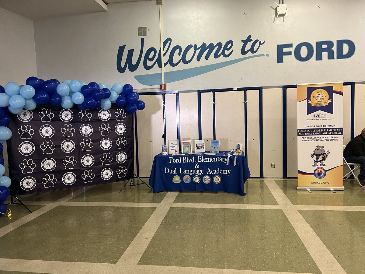 LASchoolsEast's tweet photo. It was a big celebration at Ford Boulevard Elementary &amp; Dual Language Academy. Educators toured the school to learn about the transformative work that earned #FordES the #CABESealOfExcellenceAward. @LASchools honors all diverse language learners. #IBelieveInLAUSD https://t.co/27w2Ib63Hh