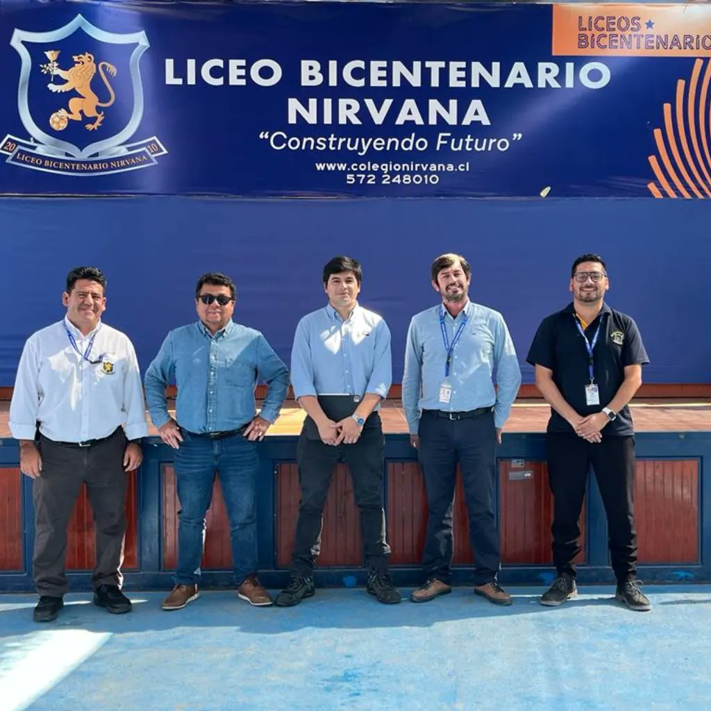 Liceo Bicentenario Nirvana tweet media