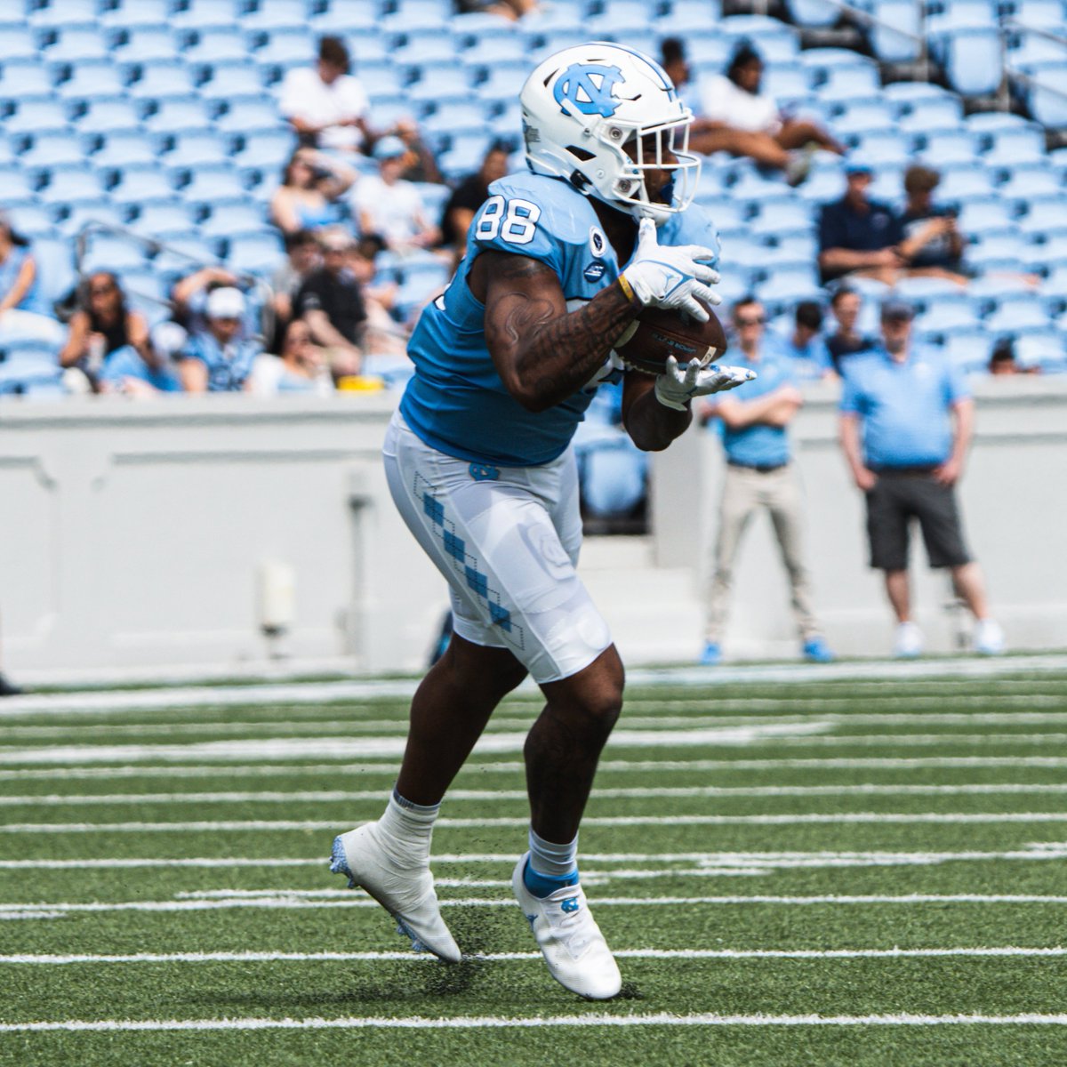 Carolina Football tweet media