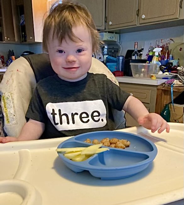 WBTVSteveO's tweet photo. Henry has discovered shrimp! He likes it. Check out the wry smile. #grandson #DSkid #AdventuresWithHenry https://t.co/3z8SfpEhnU