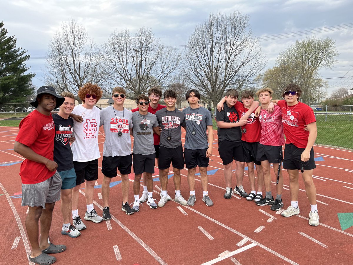 NSBoysTrack's tweet photo. Serving others is a big part of #NSTF. Proud of our guys for volunteering at Special Olympics today at Lancer Stadium! Always a great day to give back! https://t.co/1LiRqyoTS5