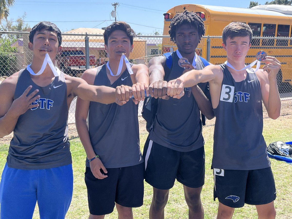 Awesome job by our 4x4 relay team of Jr Sandoval, Michael Cruz, Da’Merrion Person and Kato Lewis for bettering their school record again!!