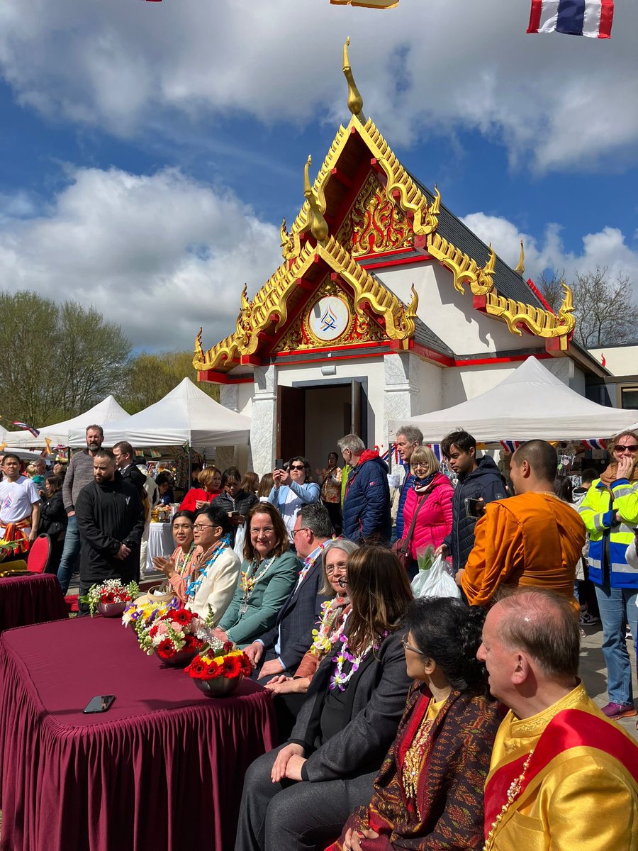 Ellen van Selm tweet media