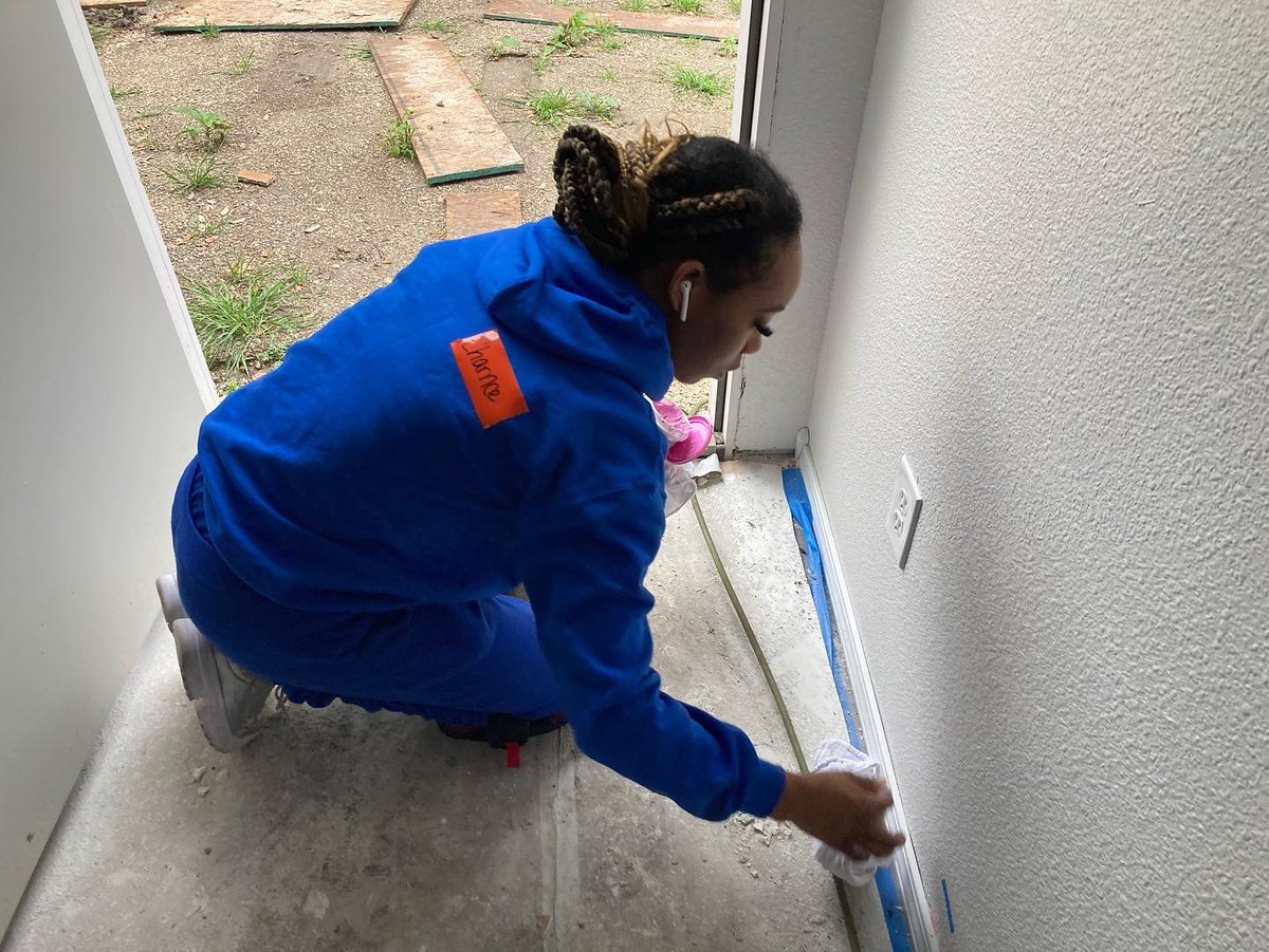NHSChapterSgrho's tweet photo. Habitat for Humanity’s vision is to create a world where everyone has a place to live. Today, the Nu Eta Sigma Chapter volunteered on the New Braunfels build site alongside Habitat’s staff & volunteers.
#SGHRO #SigmaSWR #NeverUnderEstimatedNHΣPoodles #PuttingSchertzOnTheMap https://t.co/CIeO8yucMV