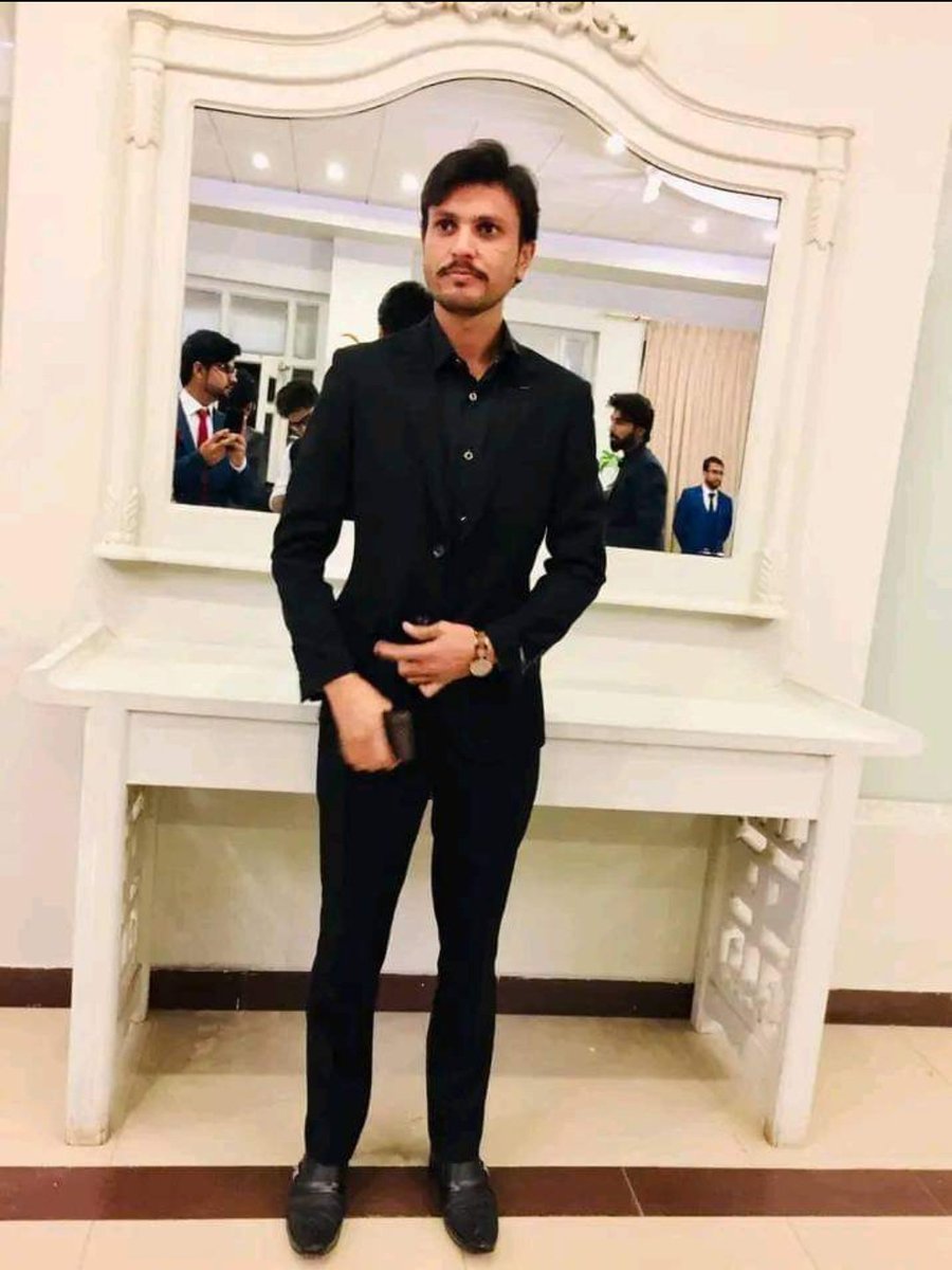 bangulzai_vicky's tweet photo. Dr nabidad bugti graduated from BMC Quetta  And Dr fayyaz lashari (physiotherapist)graduated from UOB quetta. 
On the way from Islamabad to Quetta, in the area of ziarat cross around 7 O’ Clock , were abducted by unknown persons .
#ReleaseDrNabidadBugti
#ReleaseDrFayyazLashari https://t.co/5felKJ21t3