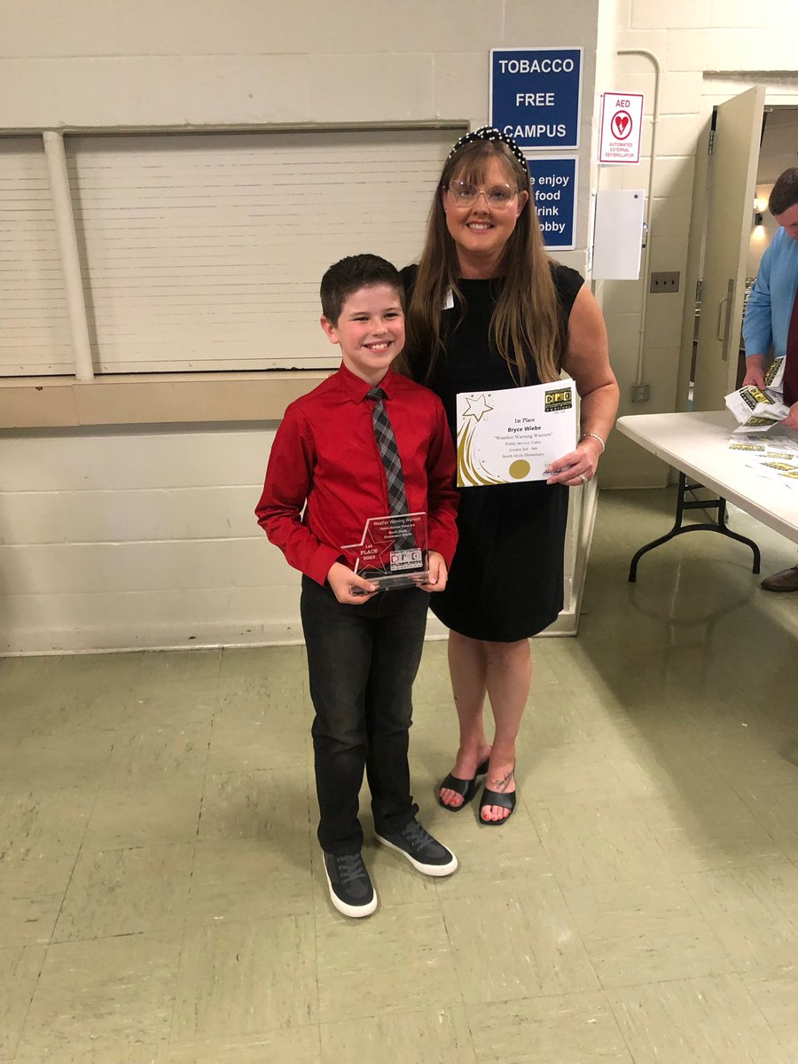 SOEbuzz's tweet image. So proud of our 4th and 5th grade students placing 1st place in Public Service Announcement Videos and 2nd place in Music Videos at the Media Festival. Thank you Mrs. Pittman for leading the way! #GoYellowJackets