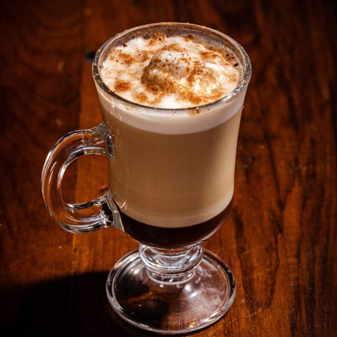 FatimaDeniseO's tweet image. &quot;Ah, today I apologize, I post, only delights on Twitter!&quot; 🤎✨️
#thisisBOSS