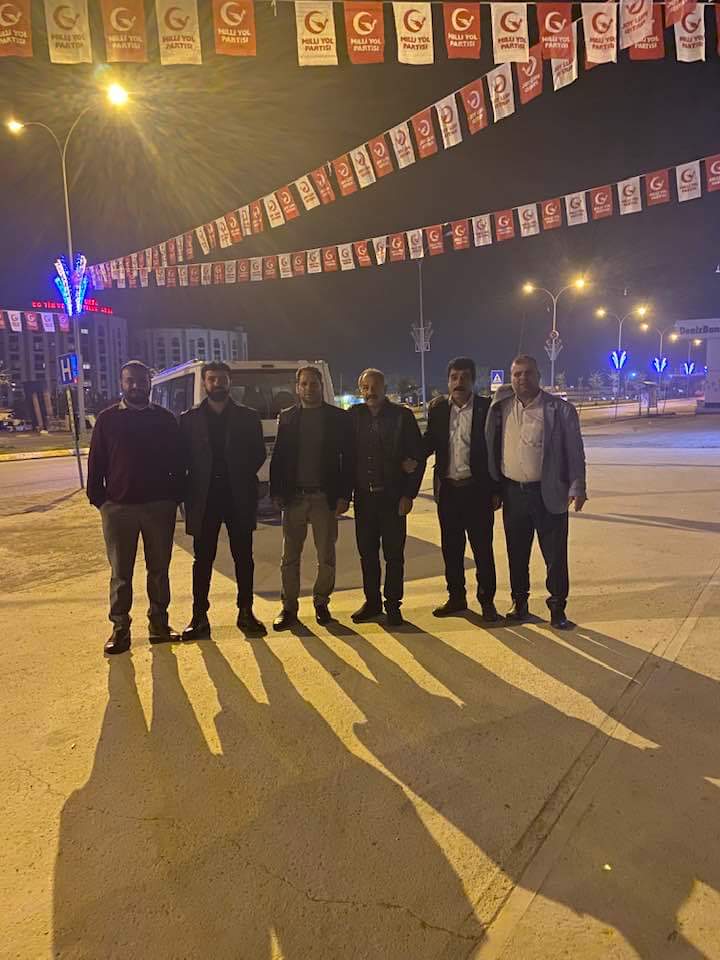 Mehmetkolkara06's tweet photo. Şanlıurfa * ya bayraklarımızı astık 
Bayrağımızı buralara astigimiz gibi meclise de asacağız  inşALLAH  Partimize ve Milletimize hayırlı Uğurlu olsun inşALLAH.
@remzicayir46 
@milliyolgm 
@Meltem_4545 
@alisaracoglu38 
@hasim_yanar 
@abdullah_4038 https://t.co/IhhV4FzqzZ