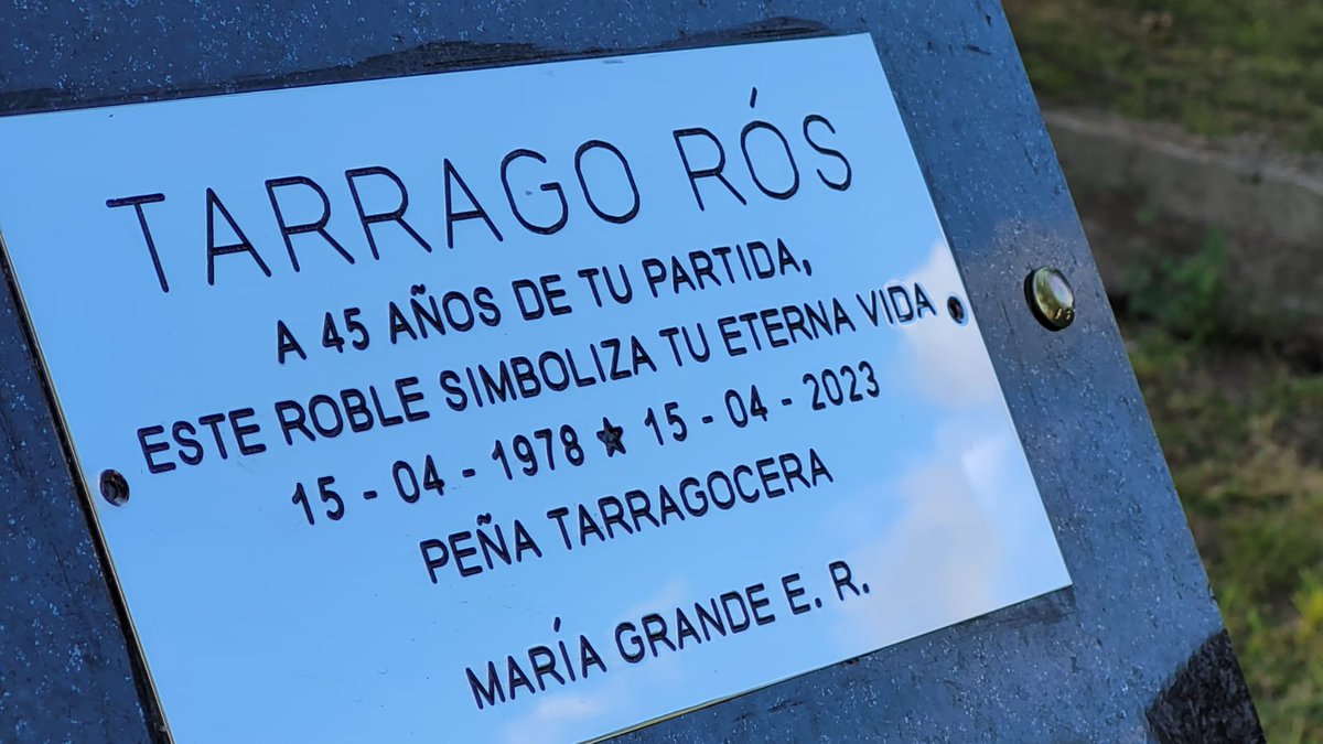 cherusolari's tweet photo. Tarragó Ros fue un músico y acordeonista de chamamé y música litoraleña. Nació en Curuzú Cuatiá, Corrientes, un 19 de junio de 1923 y falleció el 15 de abril de 1978 en Rosario, Santa Fe. https://t.co/87xdjA2zdW