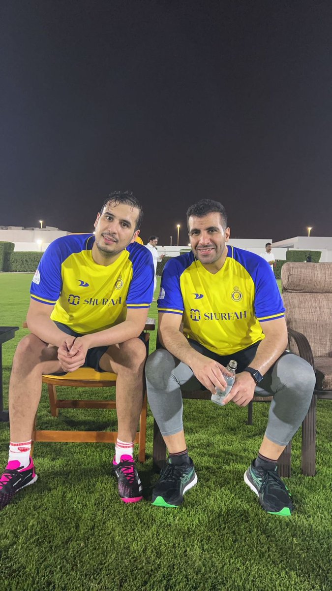 الطقم جميل .. واليوم صار أجمل.