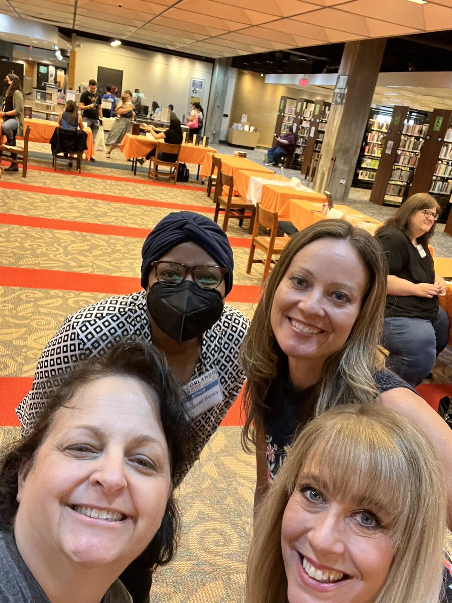 My daughter was SO excited to hang out with incredible authors and meet one of her favorites, RL Stine, at the #OrlandoBookFestival! Plus I got to see <a href="/Sarah_Nicolas/">Sarah Nicolas aka Sarah N Fisk</a> @adriprints <a href="/RacquelHenry/">Racquel Henry</a> <a href="/ChristinaFarley/">Christina Farley</a> @amychristinepar <a href="/jcwelker/">JC Welker THE WISHING HEART out Now!🏳️‍🌈</a> my OWLS group &amp; more!!