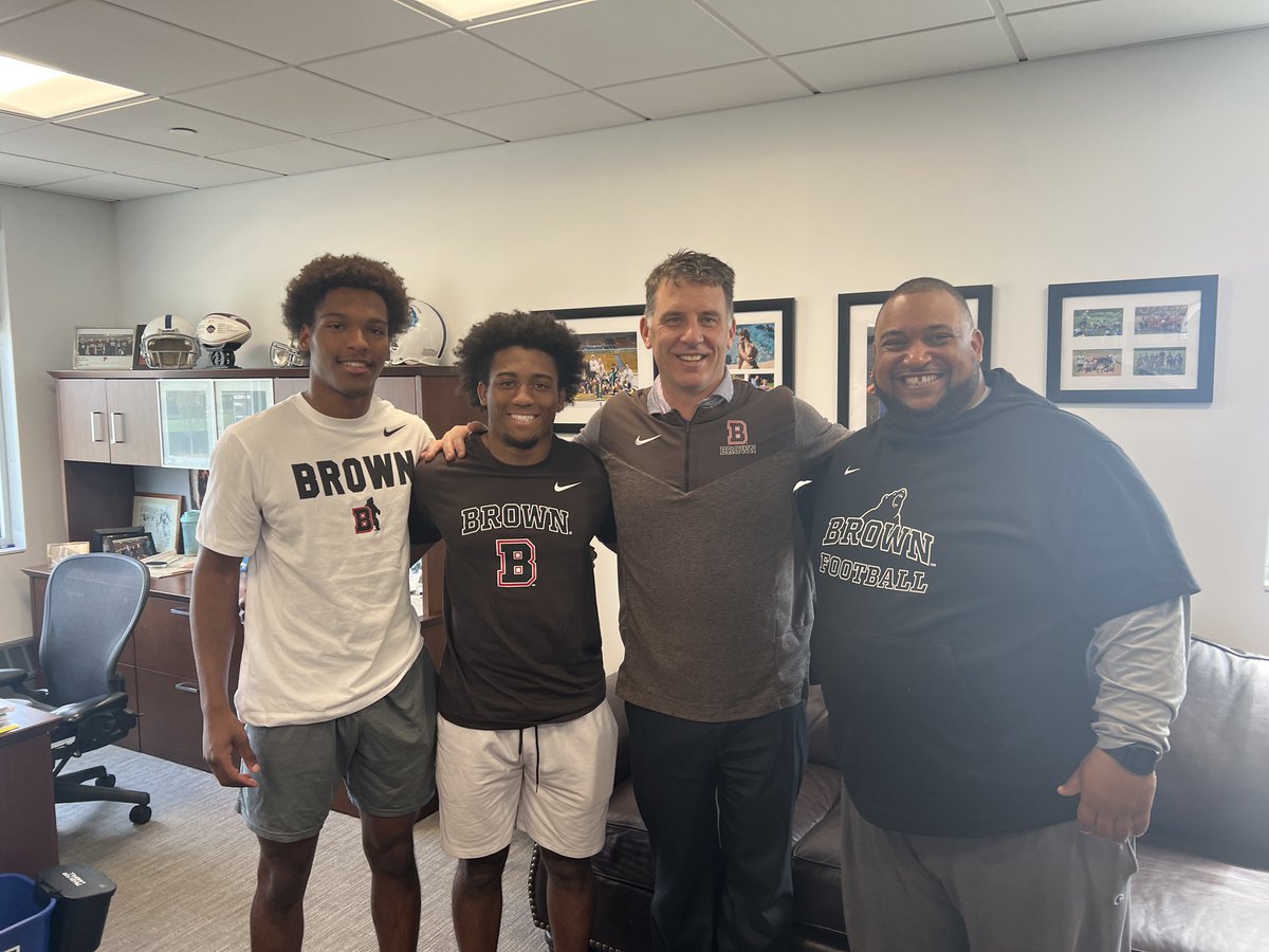 After a great conversation with <a href="/BrownHCPerry/">James Perry '00</a>, I am excited to announce that I have received an offer from the prestigious Brown University! <a href="/coach_spinnato/">Coach Spinnato</a> <a href="/BoarsSpeed/">Tooch Speed</a> <a href="/CRHFootball/">Choate Rosemary Hall Football 🐗</a> <a href="/CoachW_Edwards/">Willie Edwards</a>