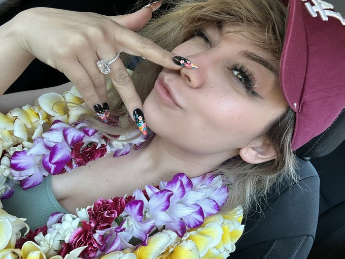 LEAVING HAWAII FOR JAPAN!! Let&rsquo;s gooooo ✈️✨🇯🇵 https://t.co/5xjmboxIJZ<a href="/tag/pokemongofestseattle"class="tags"><span>#pokemongofestseattle</span></a>