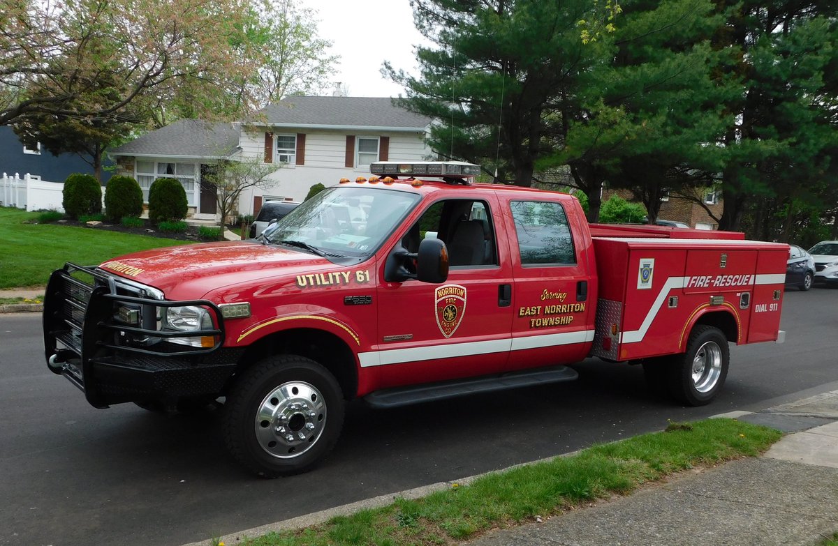 lvltc97's tweet photo. Also in the Norriton Little League Parade this morning, @NFEC61 Quint, Squad and Utility 61 plus @NorristownFire Traffic 27 and @providence53 Traffic 53 @EastCoastAlert @EmergMgt @ESV911 @rotondo_nick @mikeyb4746 @eng32ine1 @EONE_FireTrucks https://t.co/UJl7H6xZg9