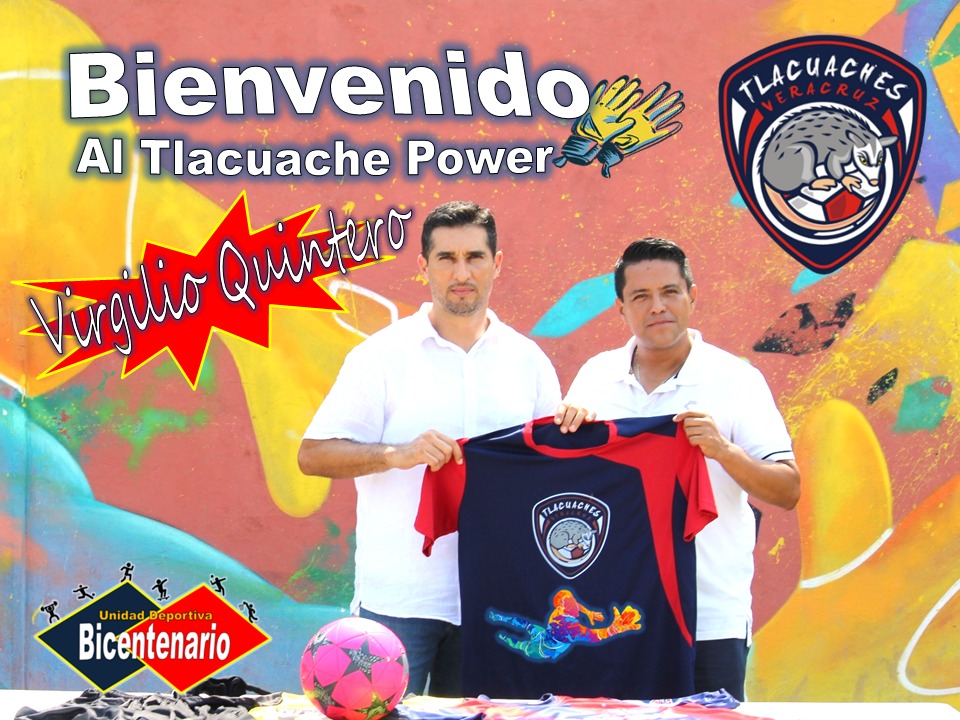 TlacuachesVer's tweet photo. ⚽️Nace nuestra Escuela de Porteros Tlacuaches Veracruz.❤️👏 ¡Inscripción Gratis!
Un ExTiburón se pone la del #TlacuachePower 🐾🐾 
Hoy nuestro Director General Jorge Rafael Torres le dio la Bienvenida al ExArquero Profesional Virgilo Quintero Hernández . https://t.co/qCMHoCx80J