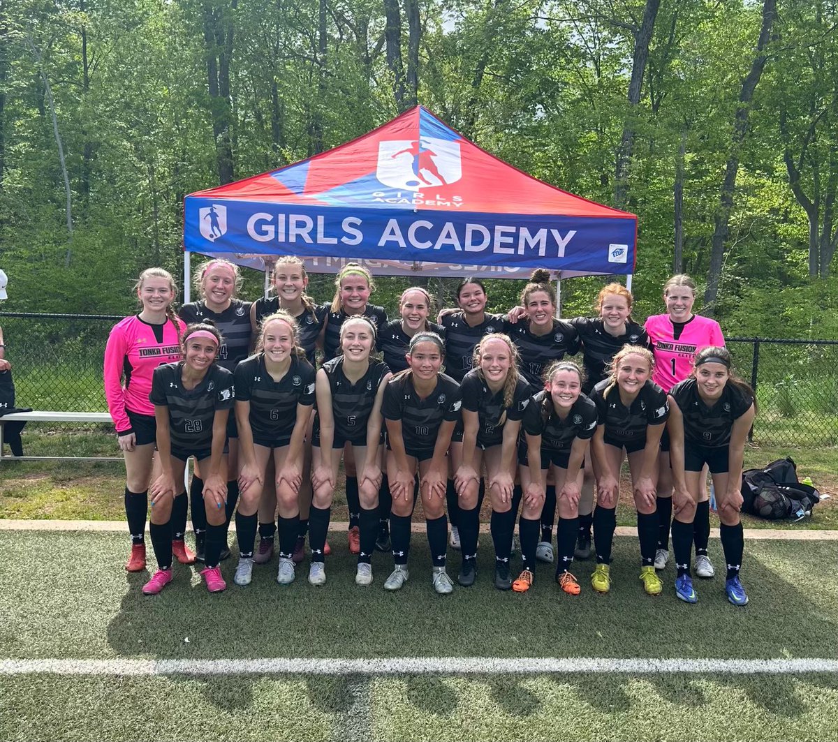 TonkaFusionMN's tweet photo. Strong Day 2️⃣ in Greensboro for the 2007s and 2006s, picking up points in both games. #ForEachOther https://t.co/CYVeBfXMuS