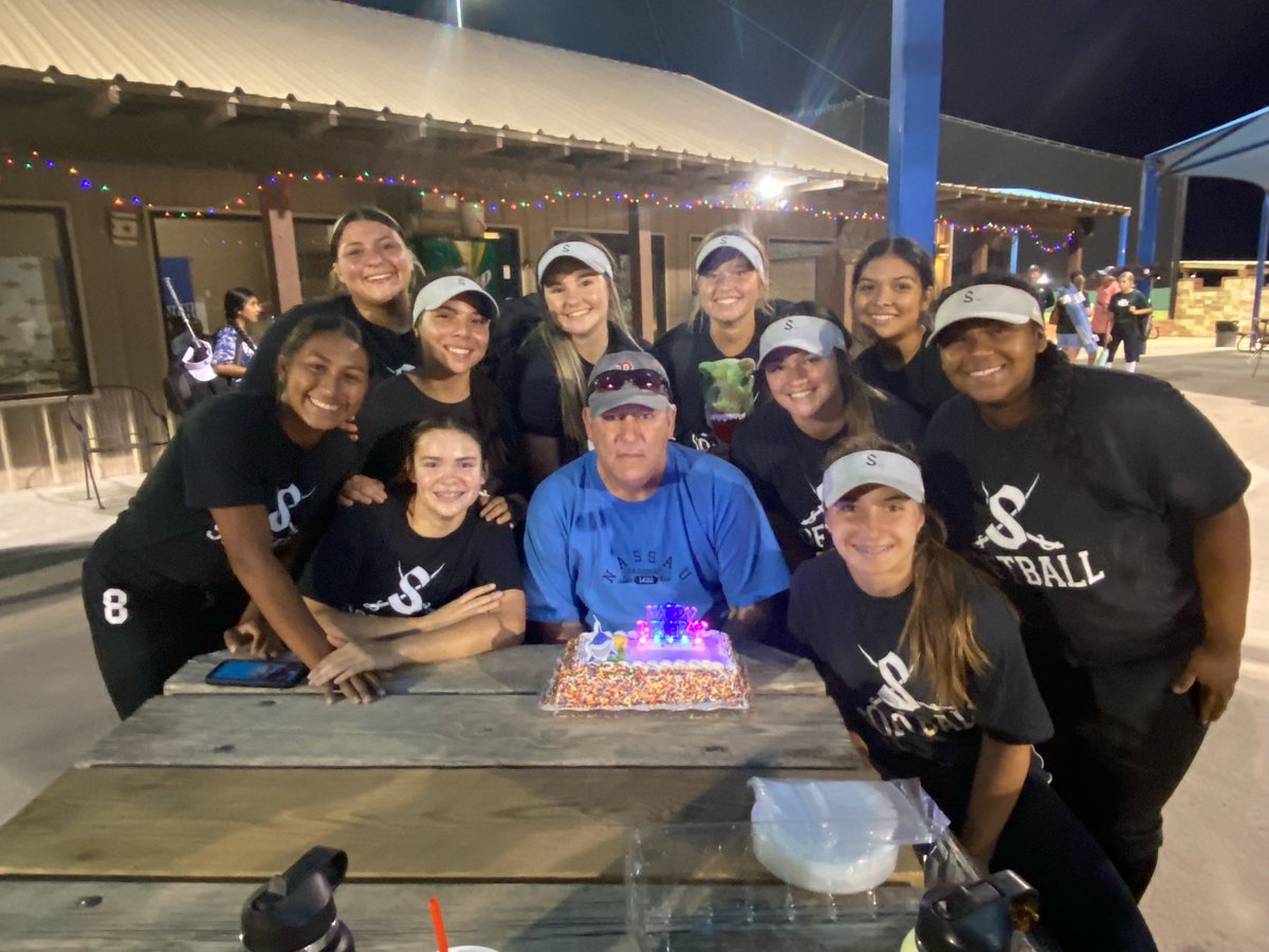 Seguin Softball 🥎 tweet media