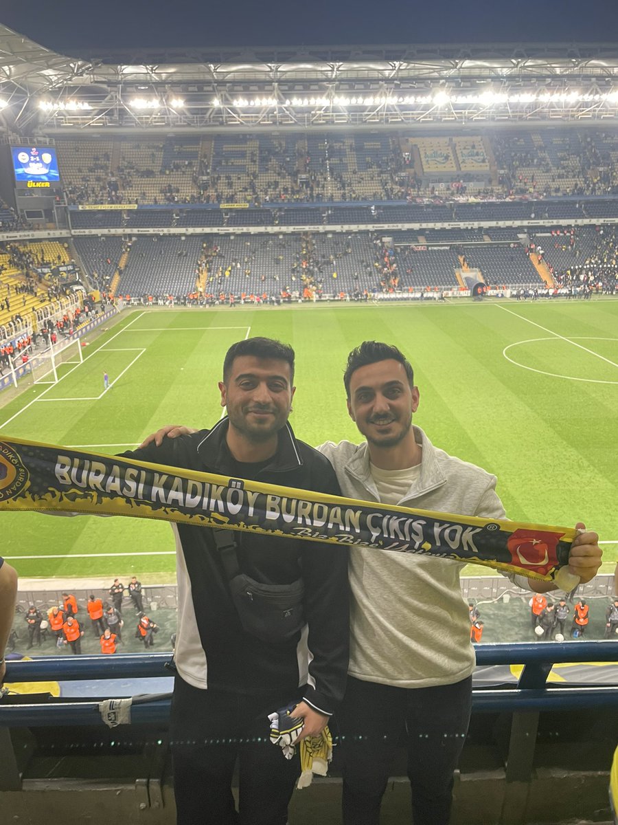 USA öncesi :
Mabed ziyaret edildi ☑️
3 puan alındı ☑️
<a href="/Gm5Serkan/">Serkan Gümüş</a>