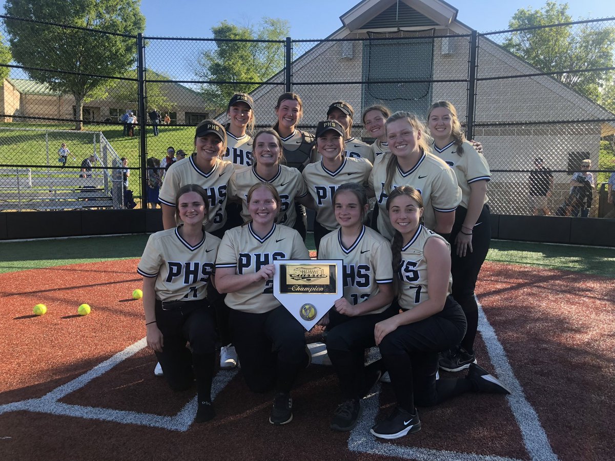 bulldogsofphs's tweet photo. Congrats to @PHSBulldogSB on going 4-0 the last two days to win the Lady Jackets Classic at TL Hanna! #FastPitchDogs @PendletonHigh @AndersonSD4 @DChrisA4 https://t.co/V9WPtraUvl