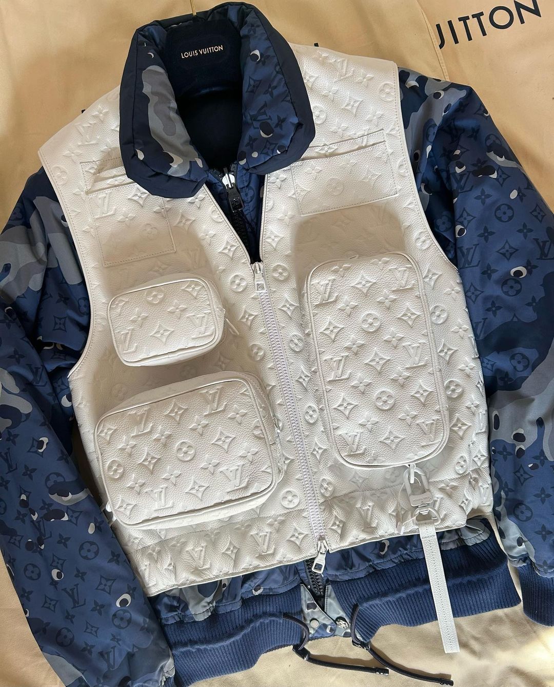 lv mens vest