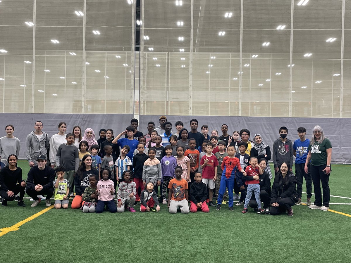 Our Newcomer Youth in Sport Leadership Initiative is in full swing. Today under the guidance of <a href="/2bbetterpeople/">Shelley Harms</a>, youth leaders practiced coaching fundamental movement skills within <a href="/wpg_nsa/">Winnipeg Newcomer Sport Academy</a> regular program #Diversity #inclusion  Supported by <a href="/CdnHeritage/">Canadian Heritage</a>