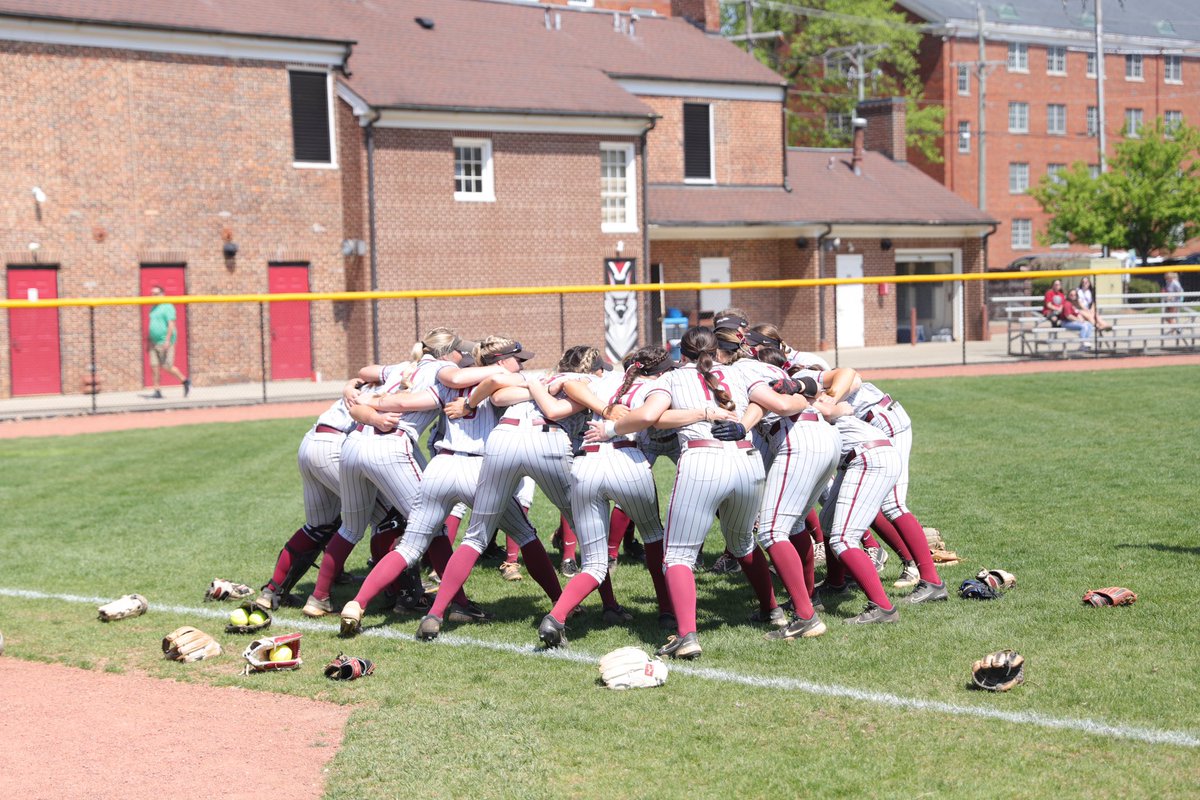 TransySports's tweet photo. At Hall Field, #16 @TransySoftball swept Defiance with two shutouts and a no hitter for freshman Sophie Moshos! They invited @transyalumni Sherry Holley ‘88 for the first pitch and recognized alumni at the break between games! #flypios🦇 

Read more: https://t.co/rQFe6sBBxf https://t.co/M0E3NSCRI5