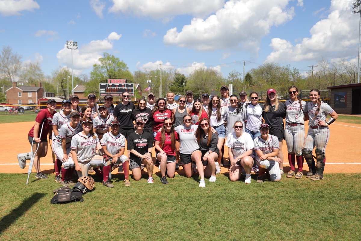 TransySports's tweet photo. At Hall Field, #16 @TransySoftball swept Defiance with two shutouts and a no hitter for freshman Sophie Moshos! They invited @transyalumni Sherry Holley ‘88 for the first pitch and recognized alumni at the break between games! #flypios🦇 

Read more: https://t.co/rQFe6sBBxf https://t.co/M0E3NSCRI5