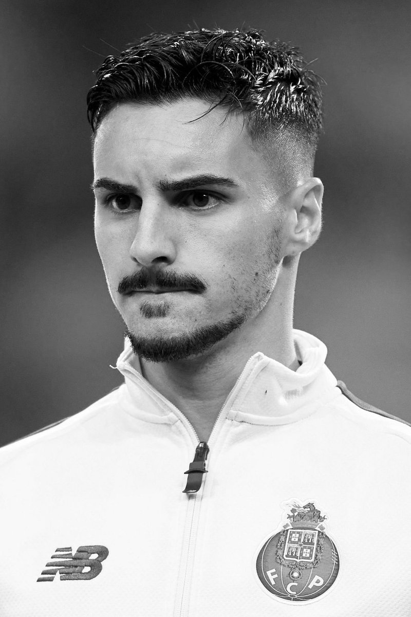 Existem coisas que vão muito para além do Futebol, muita força Eustaquio ! 🤍