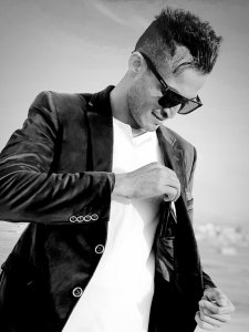 SAGD54538379's tweet photo. #LIKEapp محمد بن آل جهاد is broadcasting a Magic Live, come and join in!https://t.co/113avcdkYw https://t.co/NLIOKa6uvl