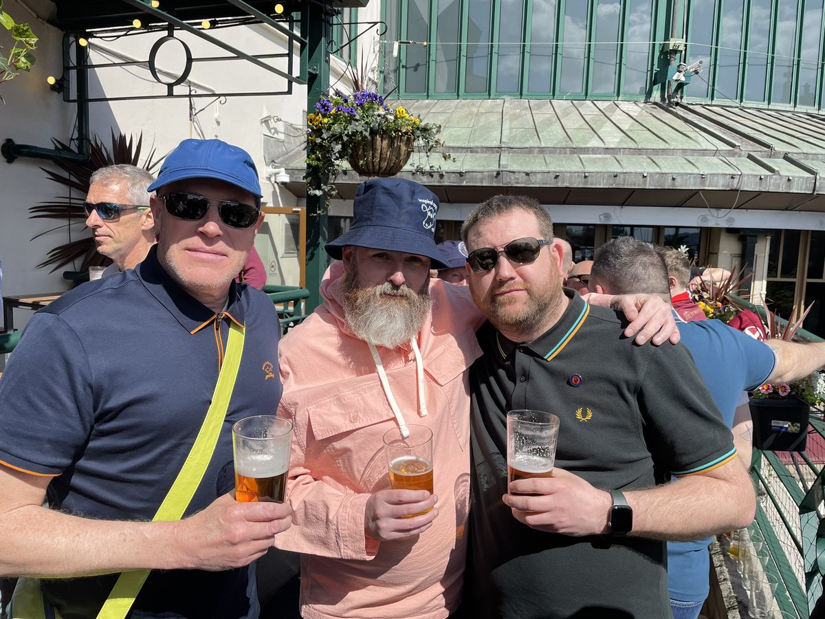 YfrontFanzine's tweet image. Just wanted to thank everyone who made this weekend so special. So much kindness and affection for each other showing real values that the club could learn from. Thank you for all the messages from fans who couldn’t be here in person but were in spirit. We chase #ycfc rainbows.