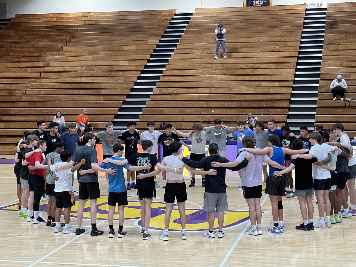 Andrew Messenger (@atmessenger21) on Twitter photo Had a great time at <a href="/HSUMBB/">Hardin-Simmons Men's Basketball</a> elite camp today! Thanks to all the coaches and players for putting it on. Had a great time at <a href="/HSUMBB/">Hardin-Simmons Men's Basketball</a> elite camp today! Thanks to all the coaches and players for putting it on.