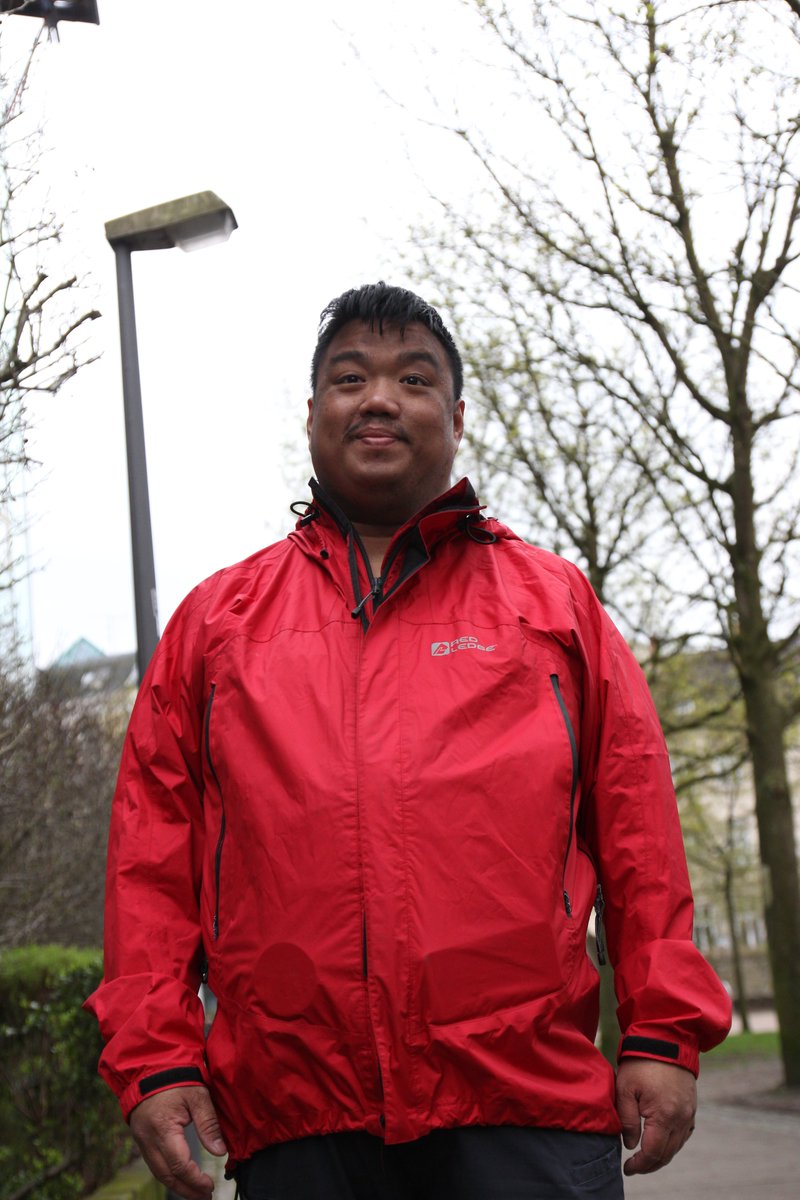 specialpaul's tweet photo. It is nice to enjoy "shiny" raingear ... saldy without rain.
This jacket is really nice to wear - but it can be nasty, too ;) - the guys from deadliest catch use it, too
@RedLedgeLtd - @DeadliestCatch 
#specialpaul 
#RedLedge 
#DeadliestCatch 
#raingear 
#rainwear 
#gearfetish https://t.co/Z51Nf1tQIP