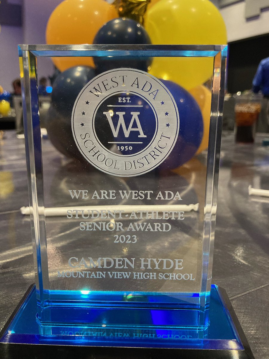 Grateful to be honored with the “We are West Ada” Student-Athlete Award. The top award for student-athletes in our district! Thank you to my mentor Sean for always being there for me in every walk of life. Horns Up!🤘🏼