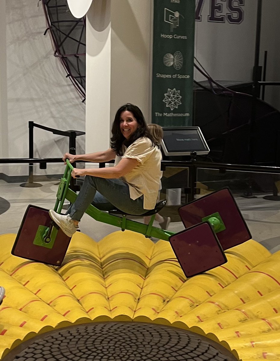 LooneyMath's tweet image. What is it like to ride a bike with square wheels? How do you tesselate dinosaurs and monkeys? How can lights make an object appear to be moving? This and more at The Museum of Math @MoMath1 thanks @cbrownLmath! #joyfulmath #looneymath