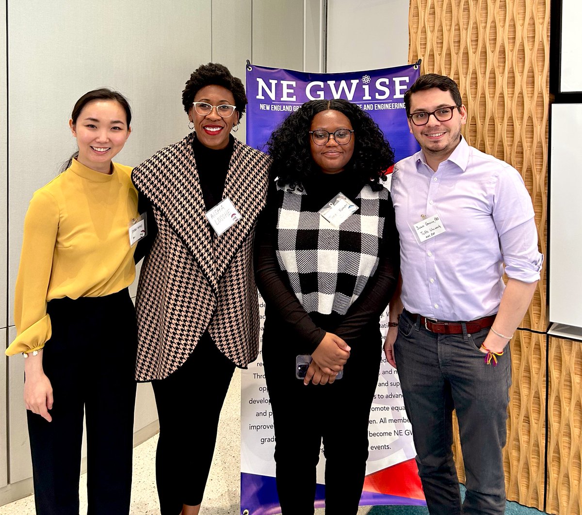 Thank you <a href="/NE_GWISE/">NE GWiSE</a> for inviting me to moderate this amazing panel with Professor <a href="/JuanGnecco4/">Juan S. Gnecco</a>, Jordie Kamuene, and the CDO at Draper Lab, Aisha  Losche!