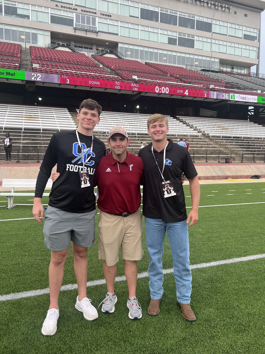 austinmercer_57's tweet photo. Had a great time at Troy for T-Day!!! 
@TroyTrojansFB @TroyRecruiting @CoachBernardi74 @EvanMckissack @rustywhitt @qbTitusWatkins @OCFearTheSpear @bsweatt60 @Coachrkineard @Mansell247 https://t.co/VzV5usJwQi