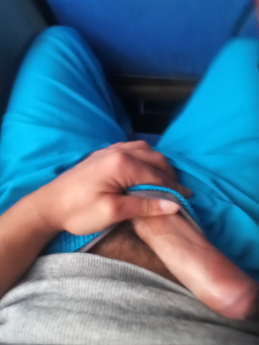 Critefo's tweet photo. Que soledad se ve en los buses bogota mosquera @CruisingMosque1 @bogota_cruising @GayCruising_BOG https://t.co/jNg1HbxaJ4