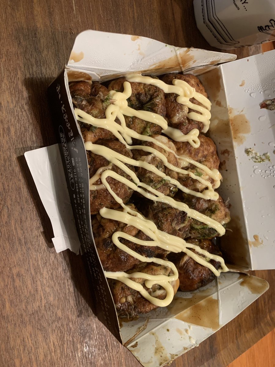 iro168st's tweet photo. たこ焼きって美味いよな https://t.co/RZrw4ECRvN