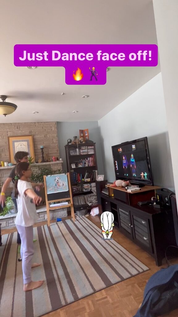 raehanbobby's tweet photo. I always love watching Nyal do Just Dance. He’s won online global gatherings. There’s no better competitor than this fiery kid Myka. She’s awesome too. 🔥👏🏾🕺⁣
⁣
#JustDance #nintendoswitch #justdance2022 #justdancenow #dancingkids https://t.co/BJlaZv0vkN https://t.co/OdH2LL0dOu