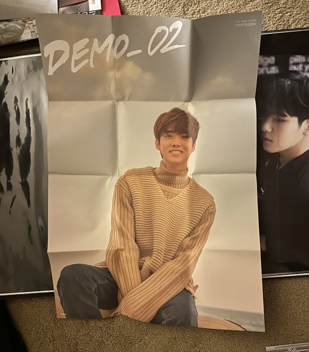 also have yeoone demo 02 poster for wooseok!!