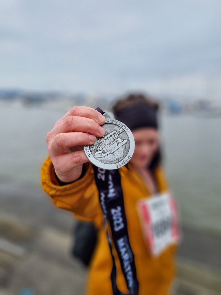 Frk_PNut's tweet photo. Snakkes neste år #holmestrandmaraton https://t.co/F7yjjgCSrB